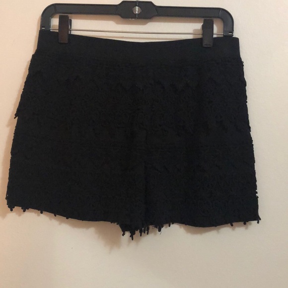 Express Pants - Express black shorts